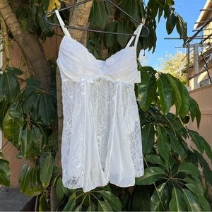 NWT Deadstock Vintage Y2K Frederick’s of Hollywood white sheer lace slip  .